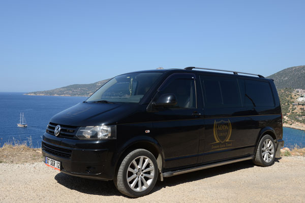 Private Minivan 1-3 pax