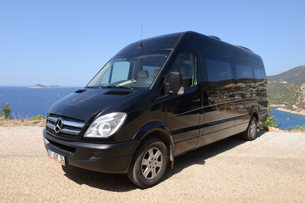 Private Minibus 8-12 pax